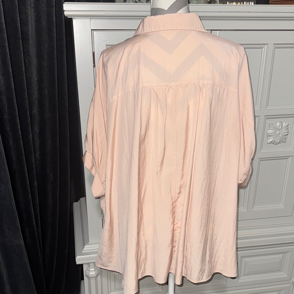 Mustard Seed Women's Pink Button-Up Blouse Size Medium - Picture 6 of 9